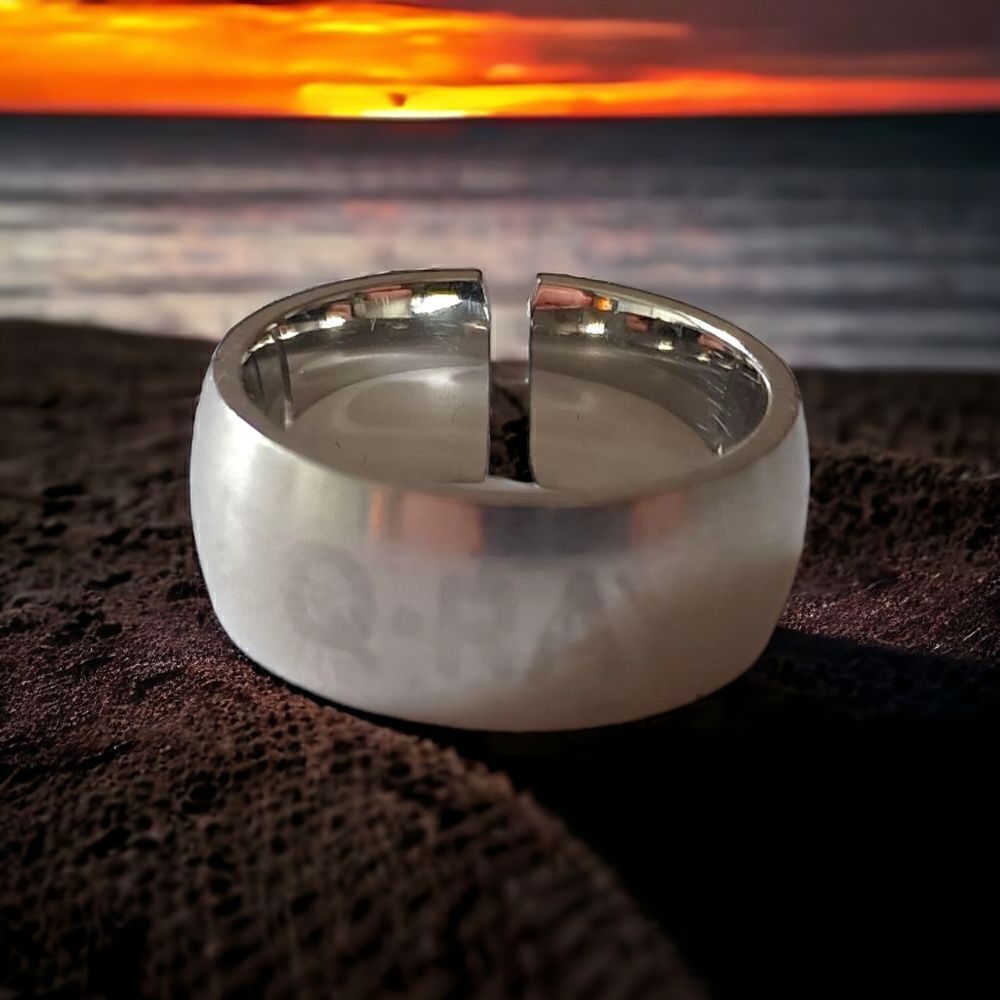 Q-Ray Titanium Ring Band Size 6 Unisex QRay Ionized‎ Energy Healing Silver Color